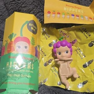 Sonny Angel Grape Harvest Hipper 100% Authentic